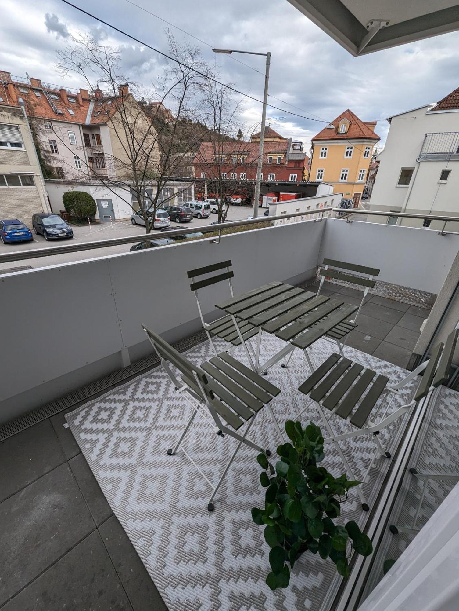 Lend City Apartment Family Self-Check-In Graz Exterior photo